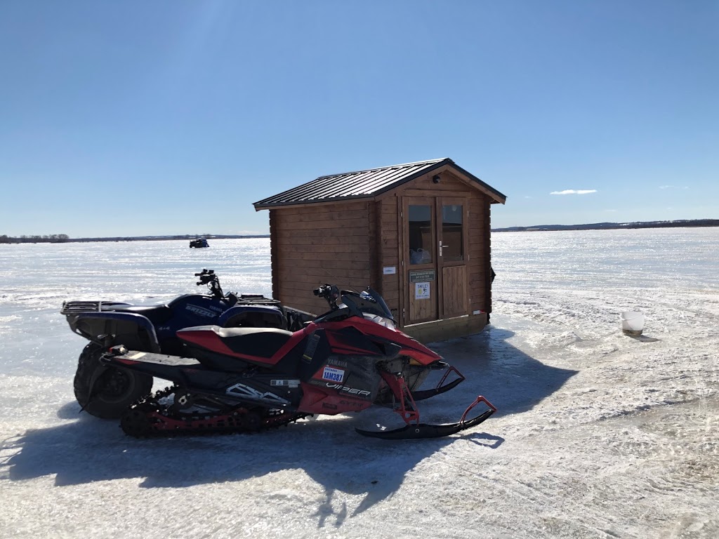 C.W. Ice Hut Rentals | 534 Lake Dr S, Keswick, ON L4P 1S4, Canada | Phone: (647) 618-7008