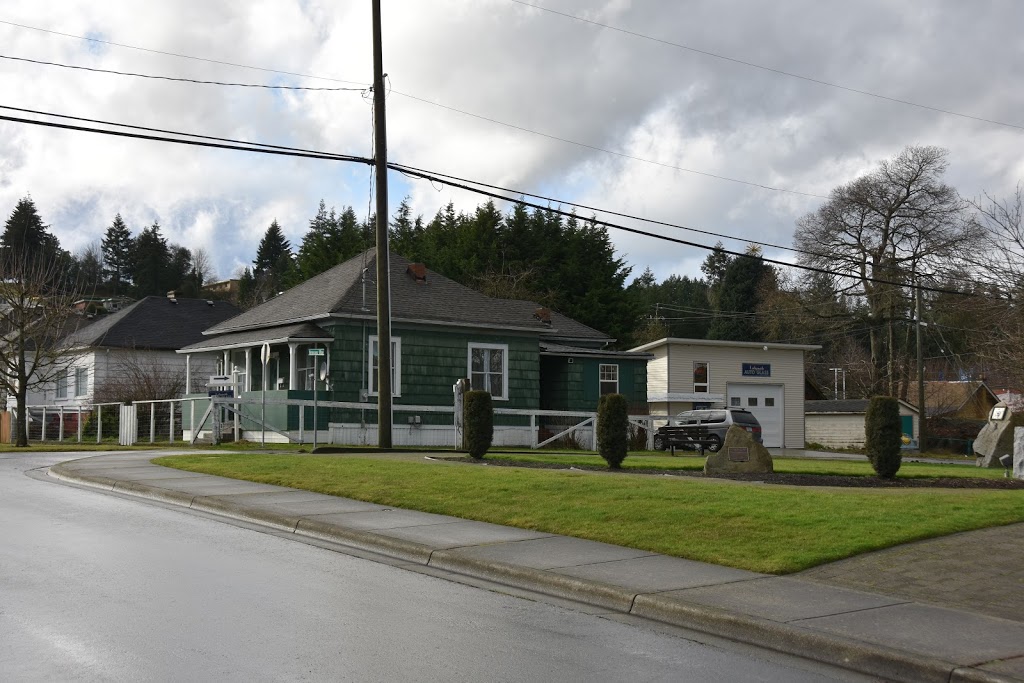 Ladysmith Auto Glass | 12 Warren St, Ladysmith, BC V9G 1A3, Canada | Phone: (250) 924-1100
