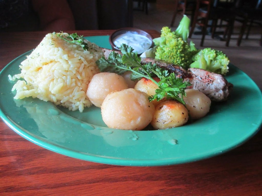Nicolas Restaurant | Honey Harbour Rd, Georgian Bay, ON L0K, Canada | Phone: (705) 756-9092