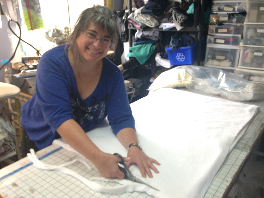 Kathy Barrette Couturière | 3940 Boulevard Dagenais O #412, Laval, QC H7R 5X9, Canada | Phone: (514) 943-9918