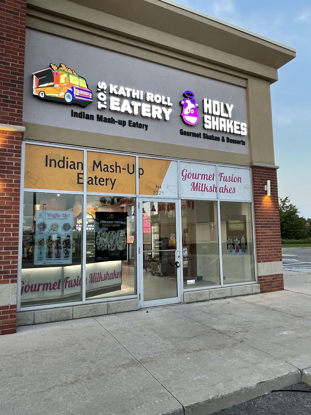 Holy Shakes Burlington | 2321 Appleby Line Unit H4, Burlington, ON L7M 4P9, Canada | Phone: (905) 331-0770