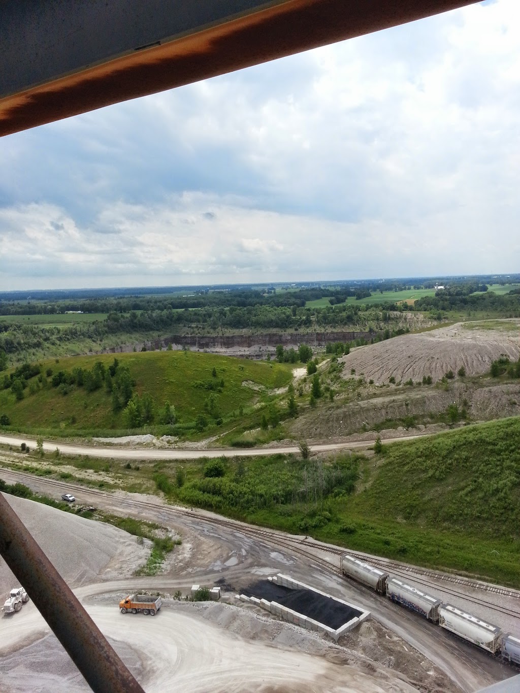 Federal White Cement Ltd. | 355151 35th Line, Embro, ON N0J 1J0, Canada | Phone: (519) 485-5410