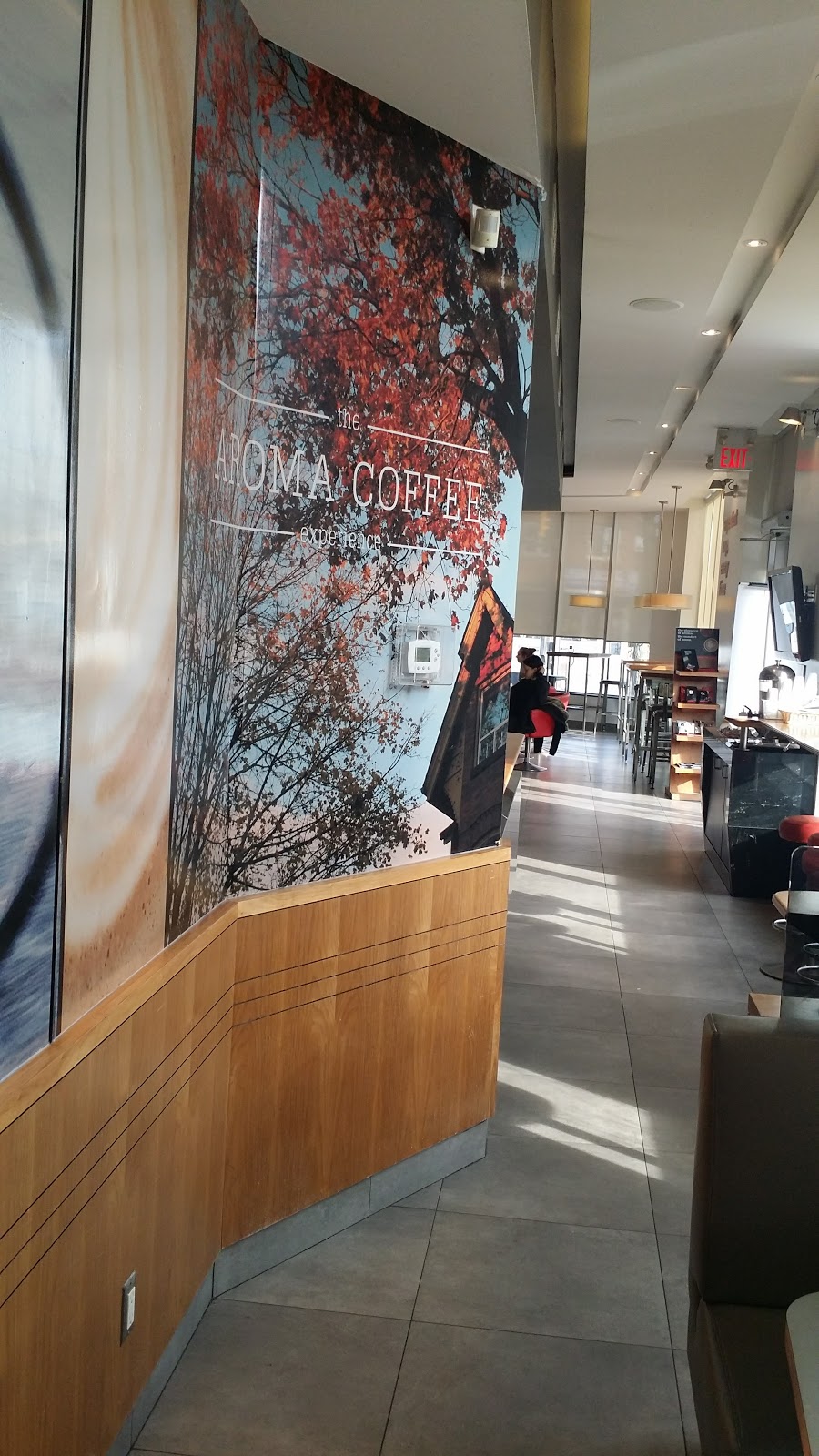 Aroma Espresso Bar | 2040 Avenue Rd, North York, ON M5M 4A6, Canada | Phone: (416) 489-8987