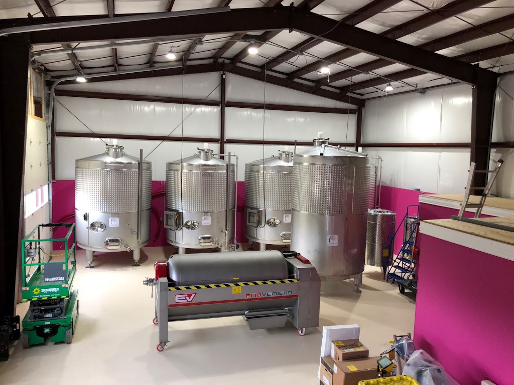 Windrush Estate Winery | 3100 Concession Rd 3 Adjala, Palgrave, ON L0N 1P0, Canada | Phone: (905) 729-0060