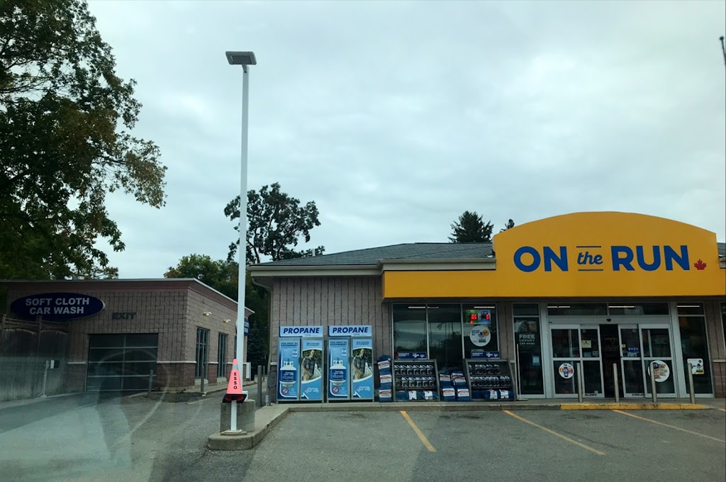 On the Run | 300 First St, Collingwood, ON L9Y 1B1, Canada | Phone: (705) 445-7183