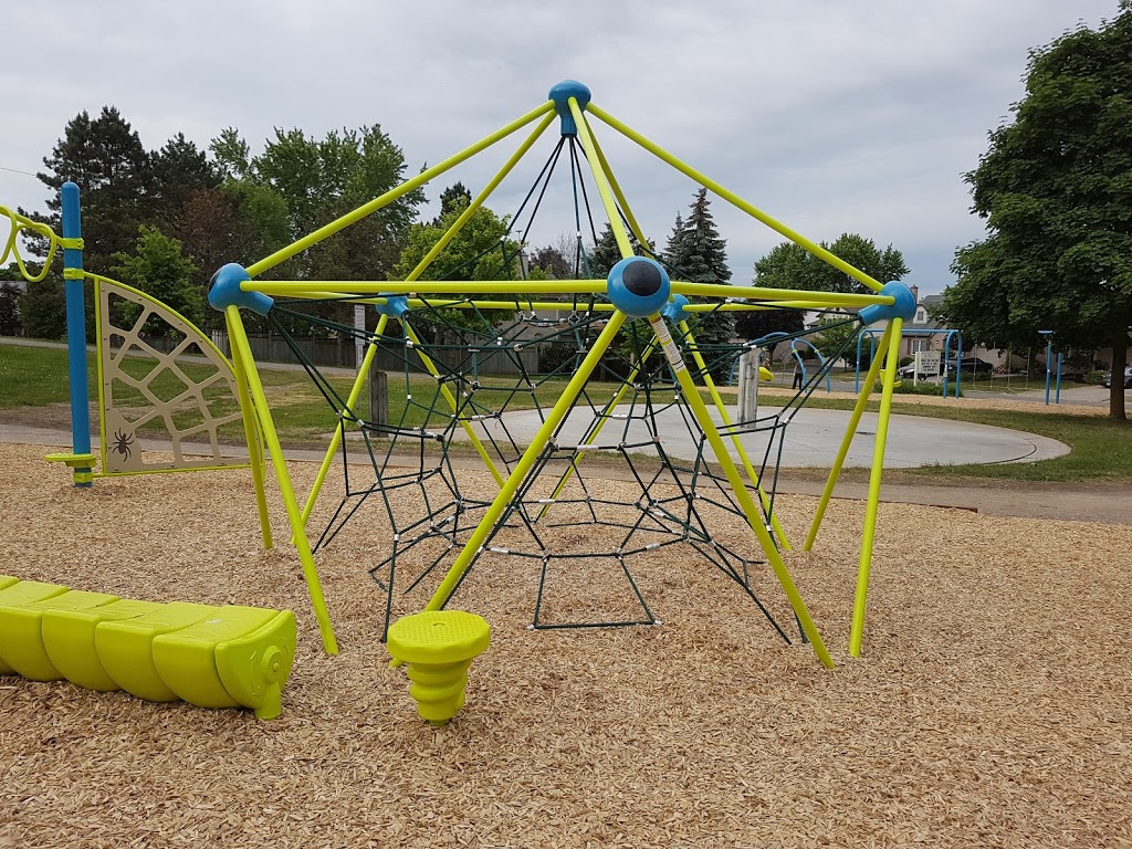 Fiddlesticks Community Centre | 71 Cowan Blvd, Cambridge, ON N1T 1K7, Canada | Phone: (519) 621-4040