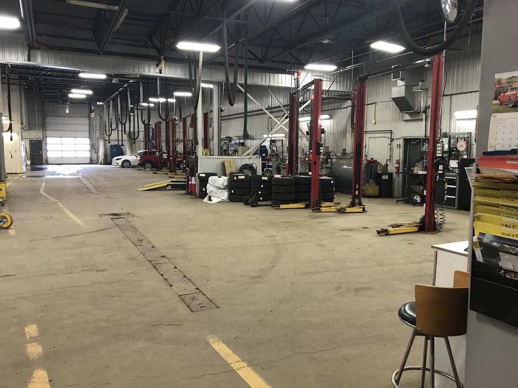 Lévis Mazda | 5095 Rue Louis-H.-La Fontaine, Lévis, QC G6V 8X4, Canada | Phone: (418) 837-8897