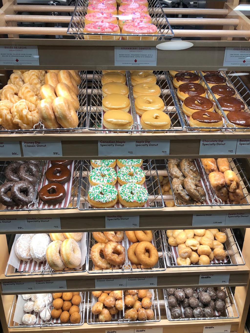 Tim Hortons | 1485 Portage Ave, Winnipeg, MB R3G 0W4, Canada | Phone: (204) 786-1393