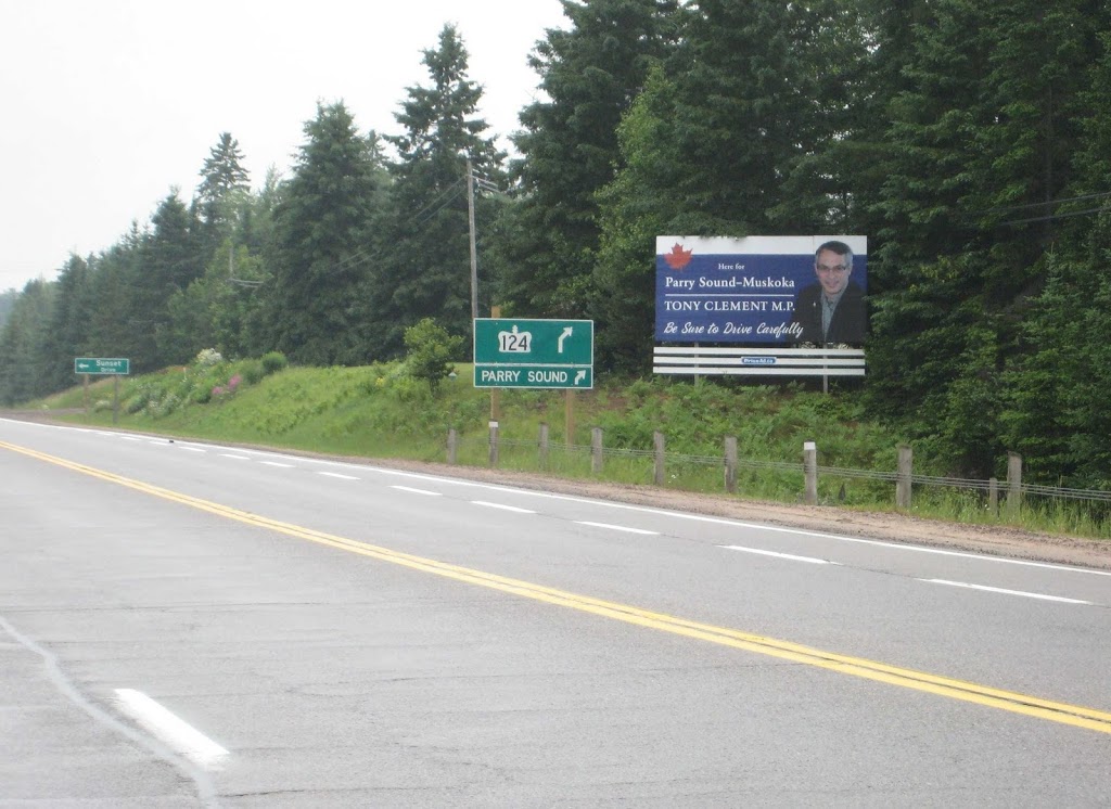 Price Advertising Billboards | 215 Allisons Point Rd, Huntsville, ON P1H 1B5, Canada | Phone: (705) 789-4300