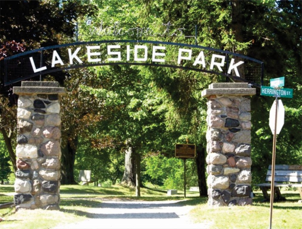 Kingsvilles Patterson Taxi | 147 Lansdowne Ave, Kingsville, ON N9Y 1S4, Canada | Phone: (519) 733-2355