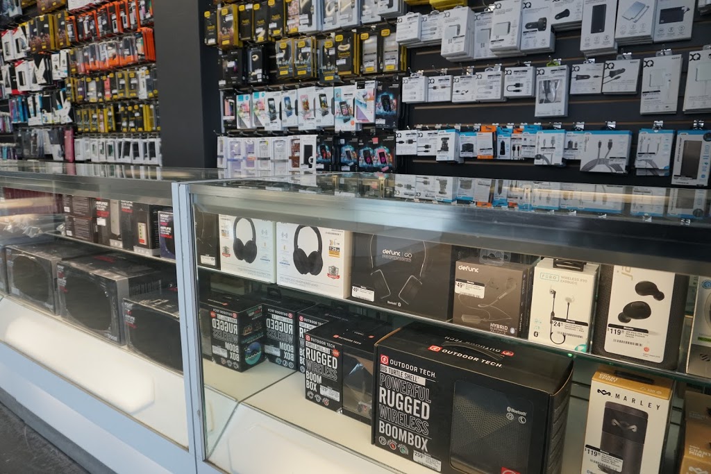 Marnics Repair Centre | 910 Memorial Ave, Thunder Bay, ON P7B 3Z9, Canada | Phone: (807) 286-7444