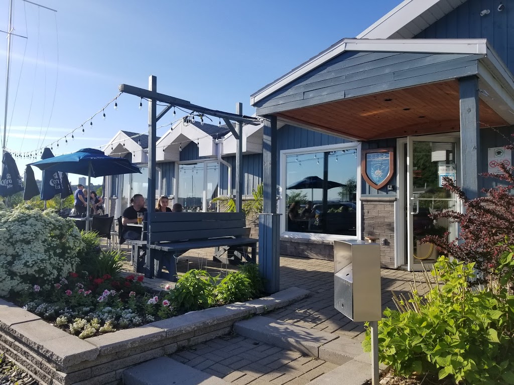 Les Flibustiers | 4685 Rue Saint-Laurent, Lévis, QC G6V 8M9, Canada | Phone: (418) 837-8588