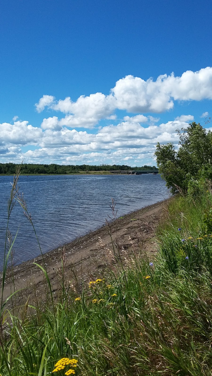 Vestaire St Jean Baptiste | 66 Rue De La Riviére, Bouctouche, NB E4S 3A7, Canada | Phone: (506) 743-6596