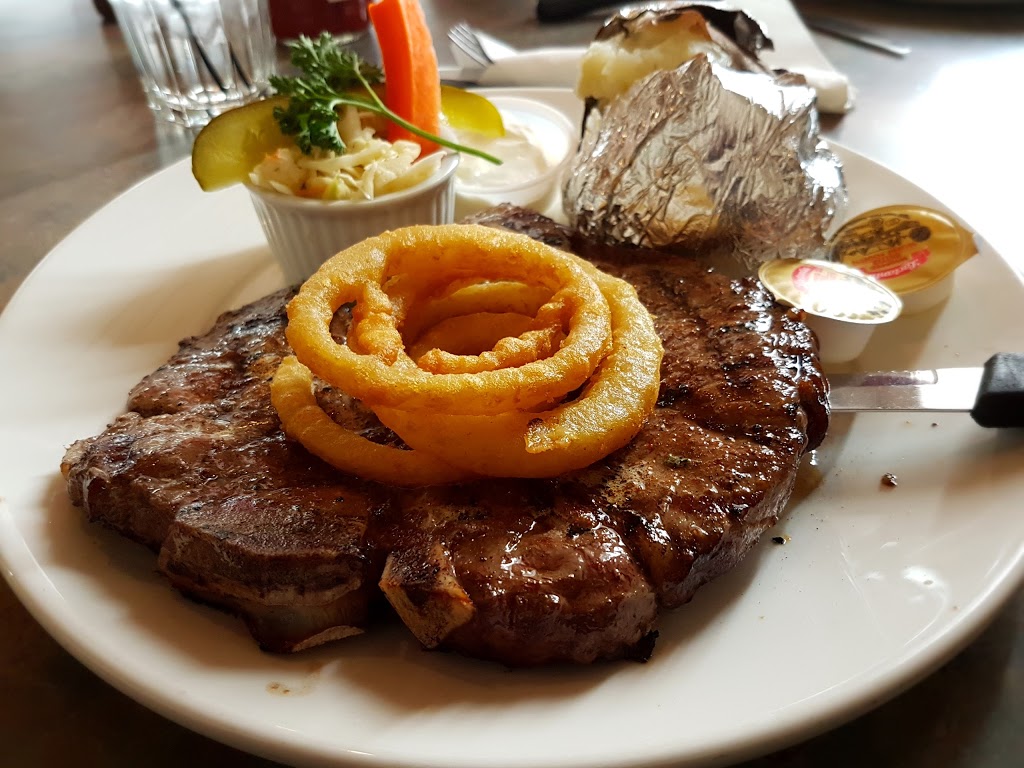 Headingley Grill Restaurant and Catering | 180 Bridge Rd, Headingley, MB R4H 1G6, Canada | Phone: (204) 889-3023