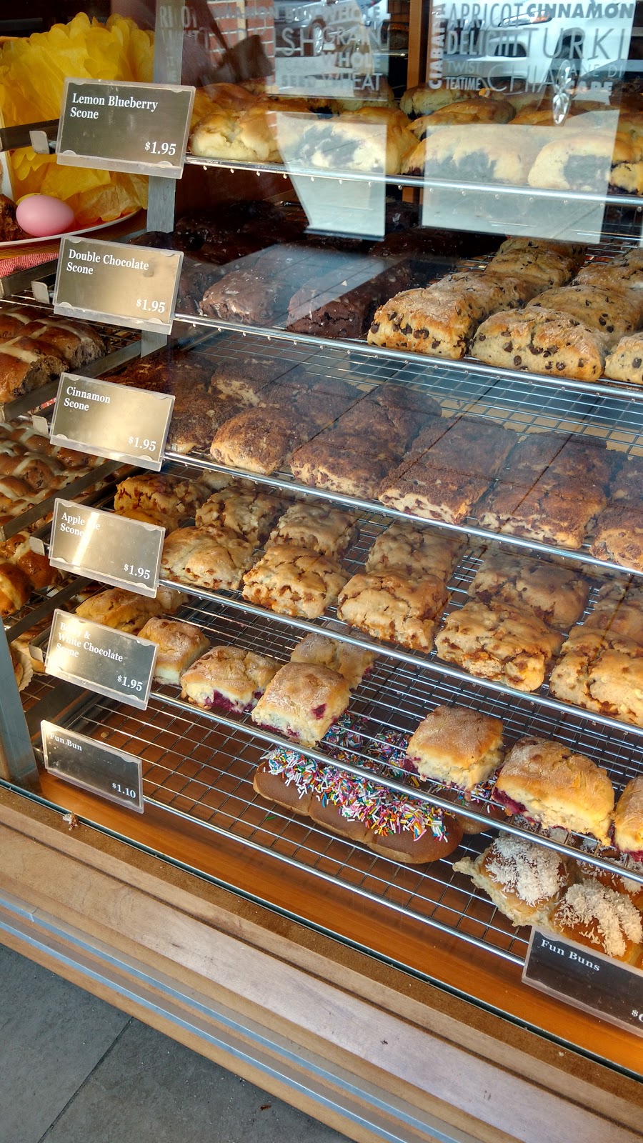 COBS Bread Bakery | 20691 Lougheed Hwy #17, Maple Ridge, BC V2X 2P9, Canada | Phone: (604) 459-1234