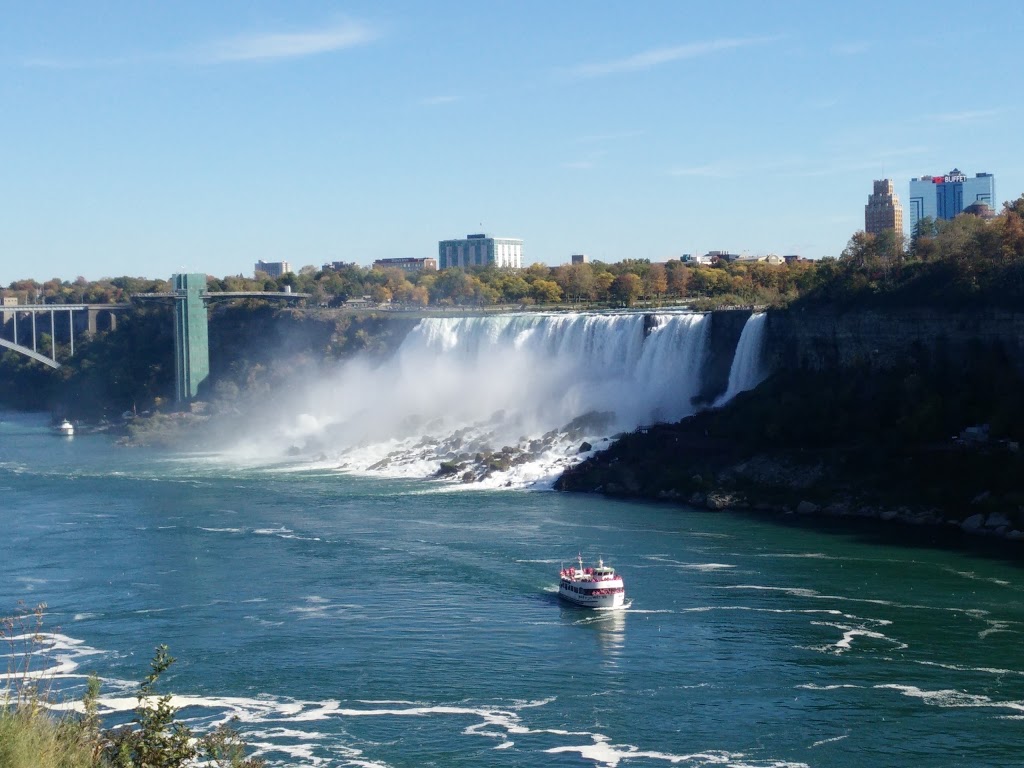 Falls Parking Lot | 6650 Niagara Pkwy, Niagara Falls, ON L2E 6T2, Canada | Phone: (905) 356-0943
