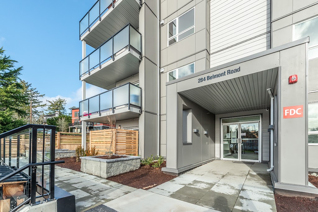 Hatley Apartments | 284 Belmont Rd, Victoria, BC V9C 1B1, Canada | Phone: (250) 893-9634