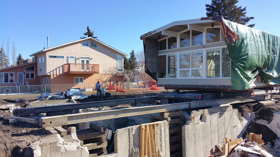 Bilsborrow Building Movers | 986 Boulder Blvd, Stony Plain, AB T7Z 0E5, Canada | Phone: (780) 459-5933