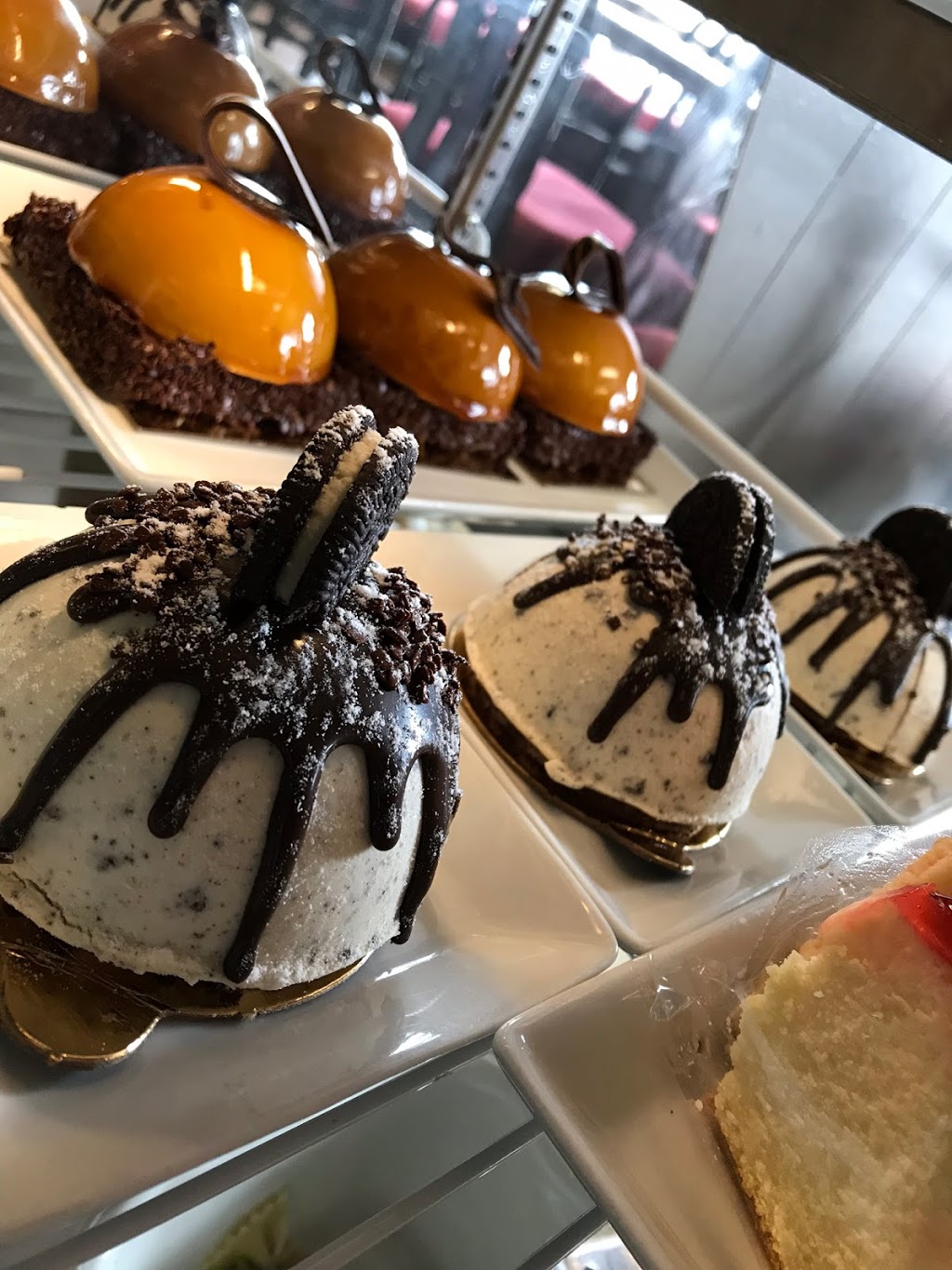 Boulangerie La Fournée DHortensia | 187 Boulevard Ste Anne, Sainte-Anne-des-Plaines, QC J0N 1H0, Canada | Phone: (450) 478-2224