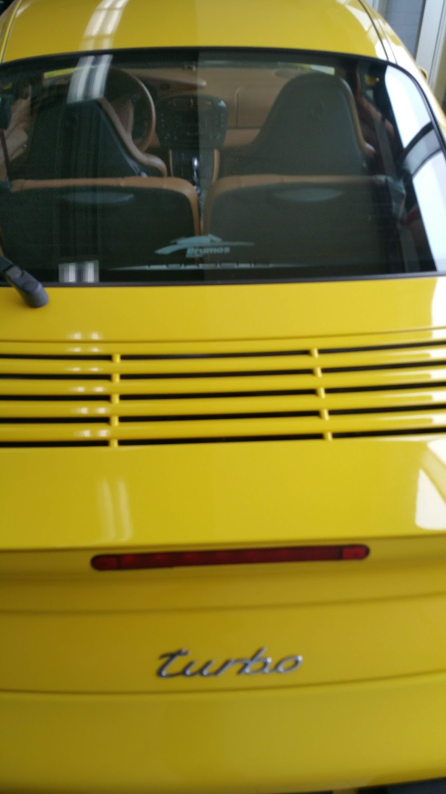 H P Cars | 1890 Lawrence Ave E, Scarborough, ON M1R 2Y5, Canada | Phone: (416) 752-7280