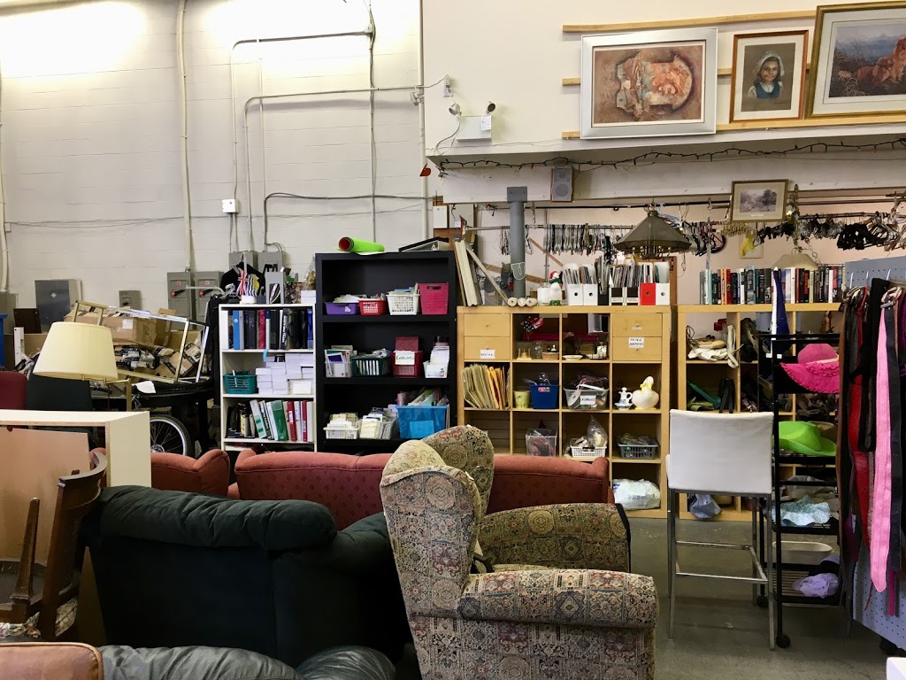 Value shoppe | 1738 E Hastings St, Vancouver, BC V5L 1S9, Canada | Phone: (604) 873-1320