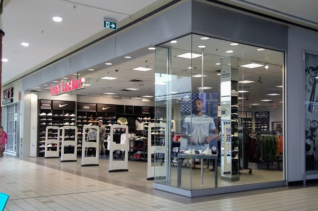 Foot Locker | 500 Rexdale Blvd, Etobicoke, ON M9W 6K5, Canada | Phone: (416) 674-0891