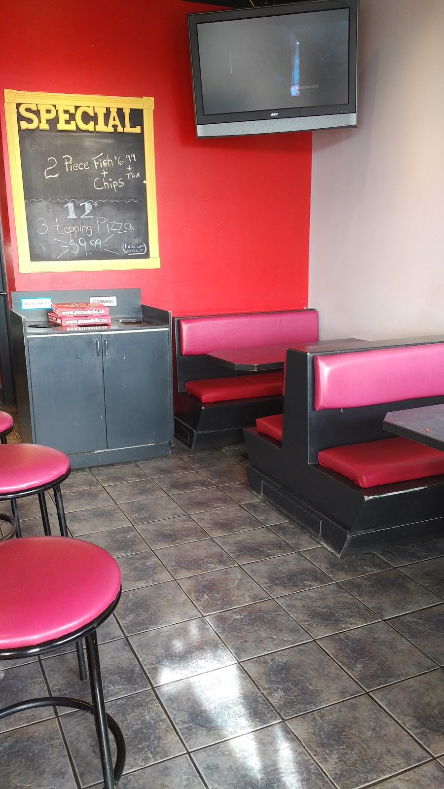 Pizzadelic | 3290 Nova Scotia Trunk 2, Fall River, NS B2T 1J5, Canada | Phone: (902) 861-3333