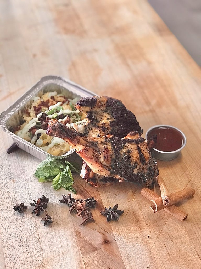 Foodie Love | 2530 Third Line, Oakville, ON L6M 0G8, Canada | Phone: (289) 837-3406