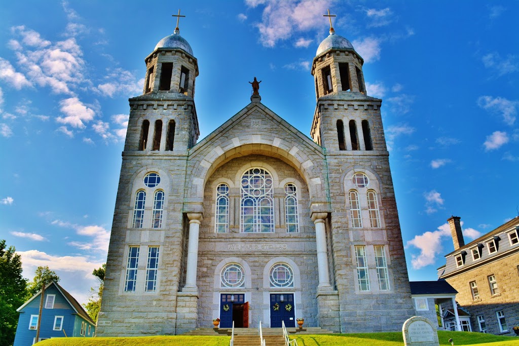 St Marys Catholic Church | 191 Clermont Terrace, Newport, VT 05855, USA | Phone: (802) 334-5066