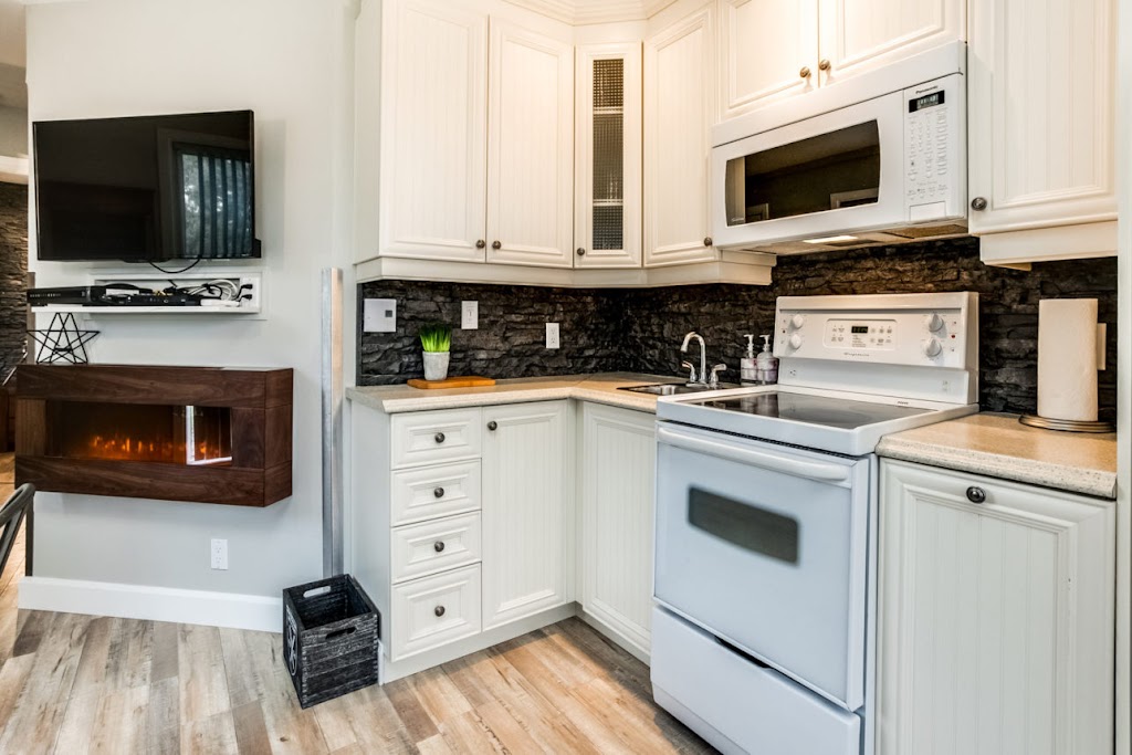 Le Villageois - Condos Mont-Tremblant by KASANIA | 123 Chem. au Pied de la Montagne, Mont-Tremblant, QC J8E 3K8, Canada | Phone: (514) 754-1988