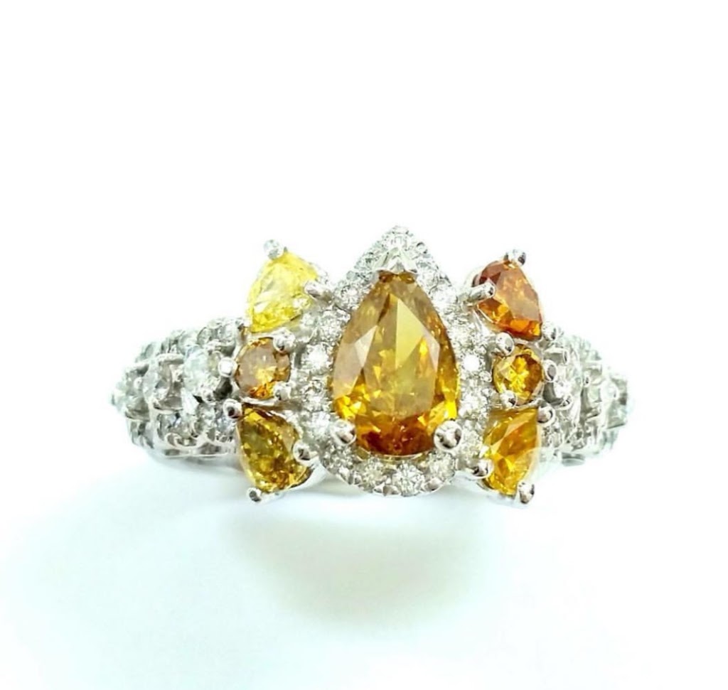 L.J. & Diamonds | 1 Eglinton Square Unit 56, Scarborough, ON M1L 2K1, Canada | Phone: (416) 385-1647