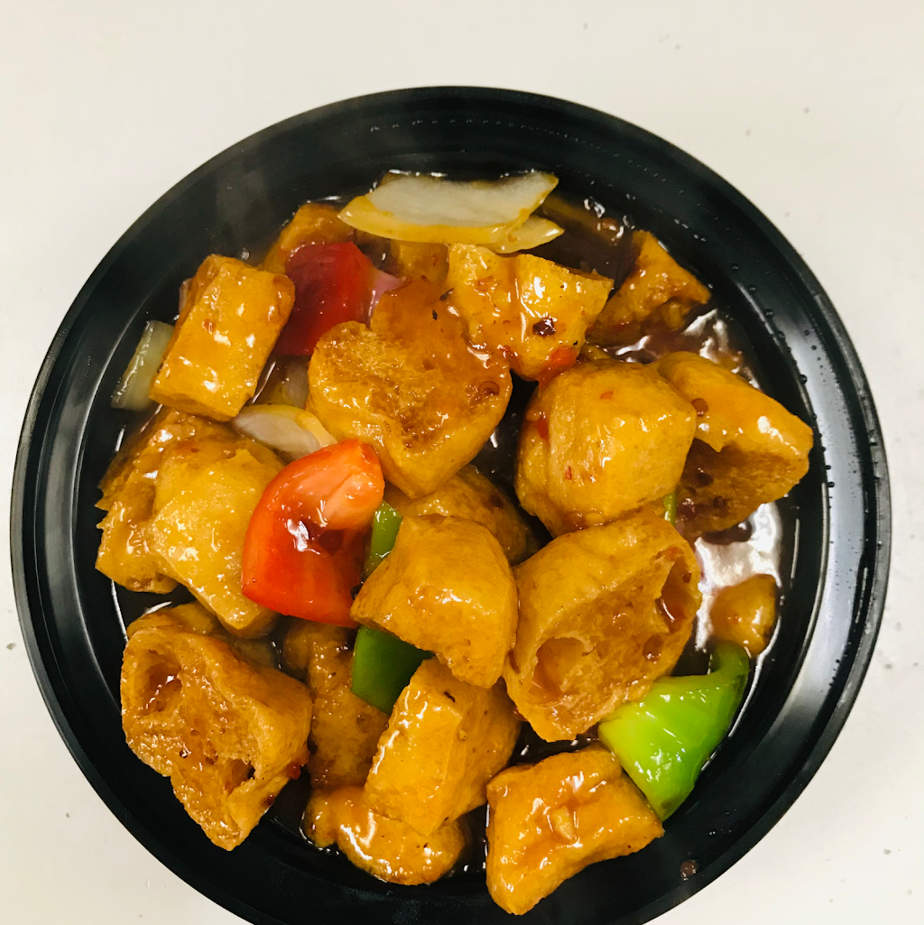 Winner House Chinese Food | 1 Tartan Dr Unit 7, Nepean, ON K2J 2W7, Canada | Phone: (613) 825-6565