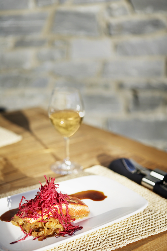 O Cafe and Bistro | 500 Oswego St, Victoria, BC V8V 4Z2, Canada | Phone: (250) 940-7500