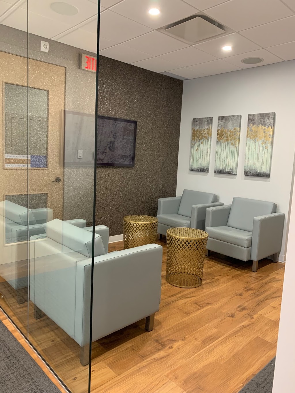 Medical Center Private Pauzé Ferdais | 26 Boulevard de Bromont #101, Bromont, QC J2L 2K3, Canada | Phone: (450) 919-3911