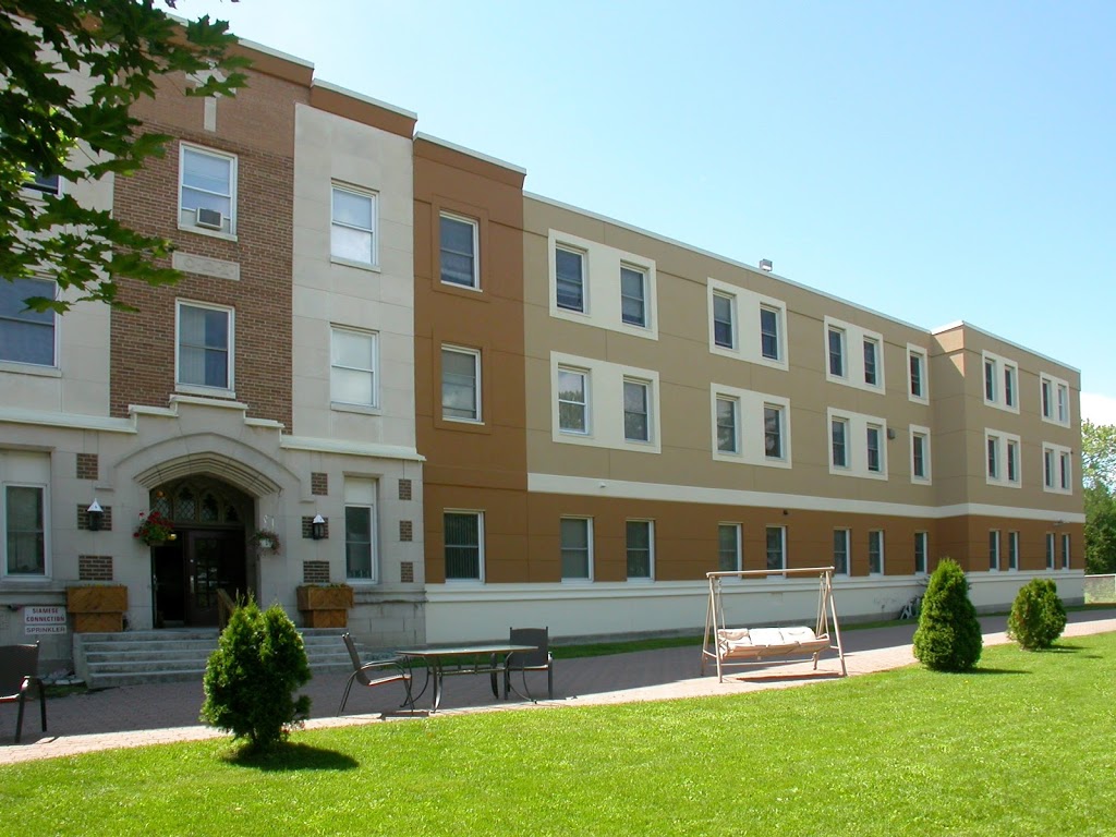 Forest Valley Terrace | 1510 St Joseph Blvd, Orléans, ON K1C 7L1, Canada | Phone: (613) 830-4000
