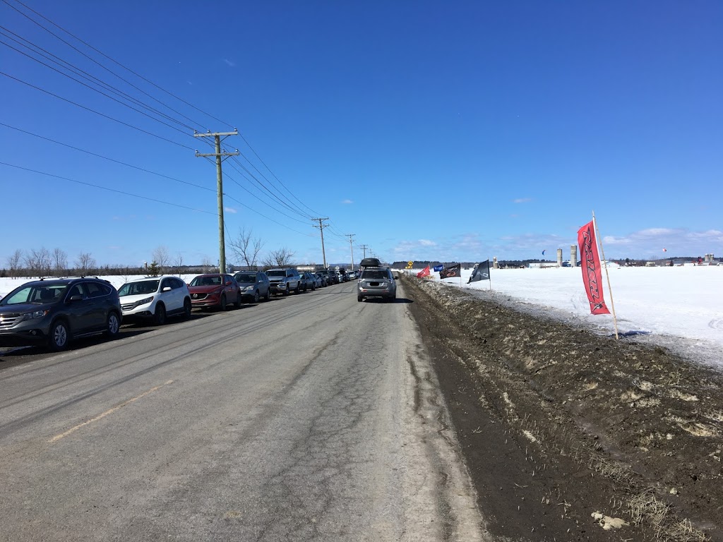 Centre Snowkite SADP | 170-180 Montée Barrette, Sainte-Anne-des-Plaines, QC J0N 1H0, Canada | Phone: (514) 834-5483