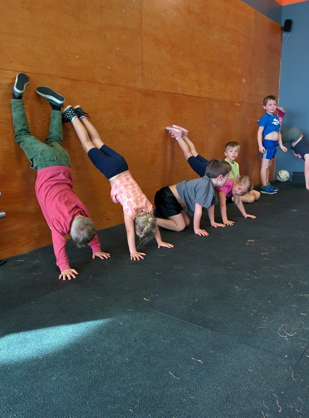 The Cabin CrossFit | 1 King St #10, Barrie, ON L4N 6B5, Canada | Phone: (705) 795-5062