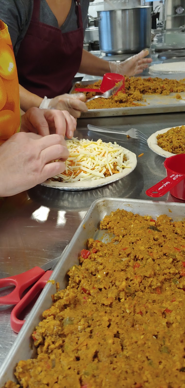 Cuisines de lAmitié | 2210 Rue André, Brossard, QC J4Z 2Z8, Canada | Phone: (450) 443-6770