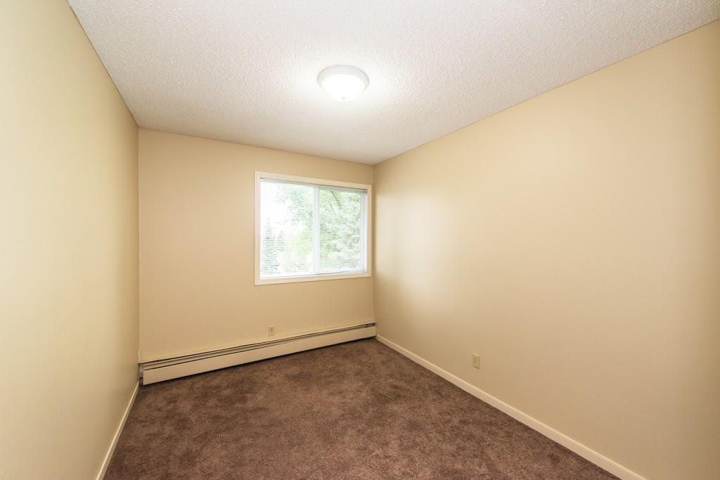 Primrose Lane Apartments | 8510 182 St NW, Edmonton, AB T5T 1L8, Canada | Phone: (780) 413-6942