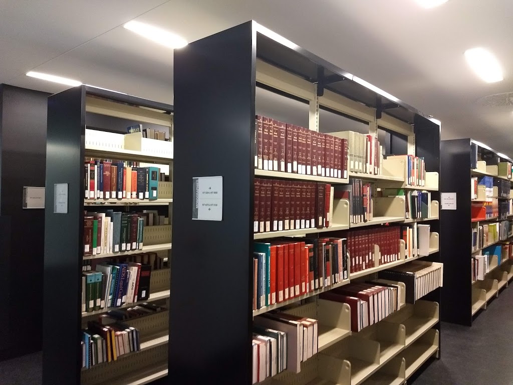 Faculté de droit | A9, 2500 Boulevard de lUniversité, Sherbrooke, QC J1K 2R1, Canada | Phone: (819) 821-7500