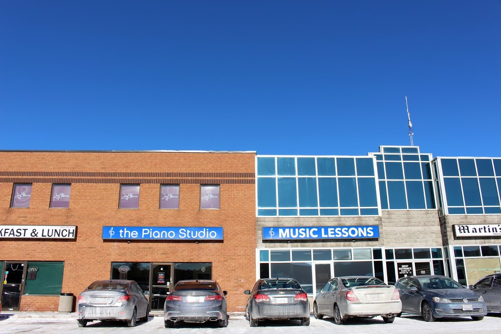 The Piano Studio | 17665 Leslie St #5, Newmarket, ON L3Y 3E3, Canada | Phone: (905) 895-1844