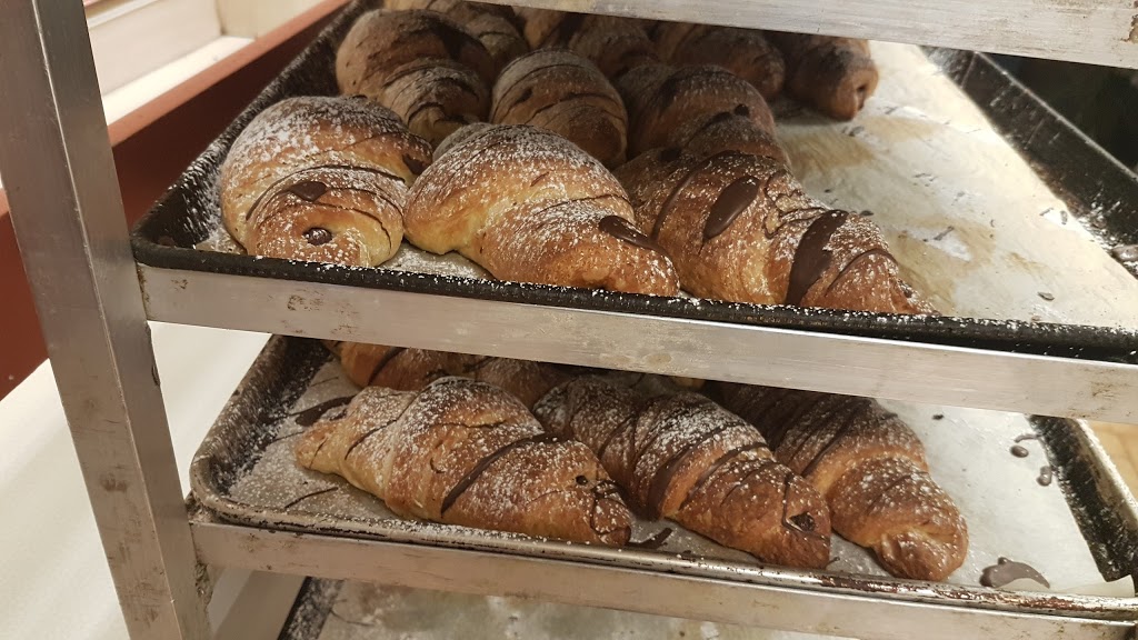 Messina Bakery | 19 Scarlett Rd, York, ON M6N 4J5, Canada | Phone: (416) 762-2496