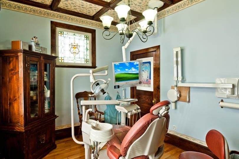 Clinique Dentaire Fournier Fortin & Associés | 592 Bd Saint-Joseph, Roberval, QC G8H 2K6, Canada | Phone: (418) 275-7777