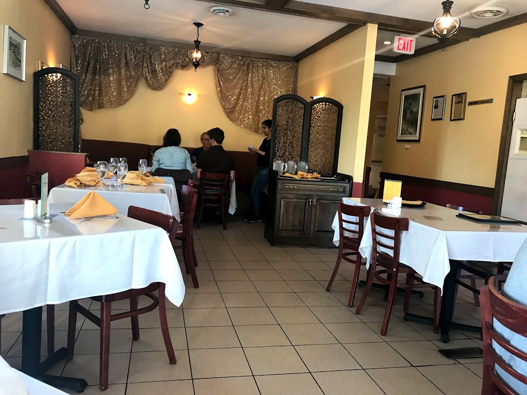 Mias Indian Cuisine | 917 Richmond Rd, Ottawa, ON K2A 0G8, Canada | Phone: (613) 695-3333