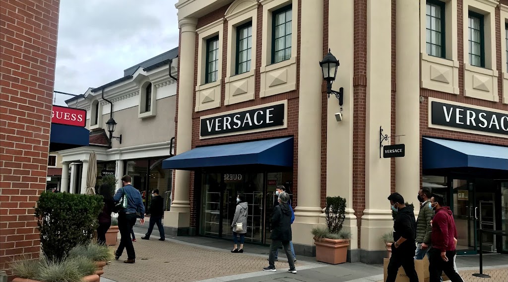VERSACE Vancouver Designer Outlet Store | 7899 Templeton Station Rd, Richmond, BC V7B, Canada | Phone: (604) 332-4888