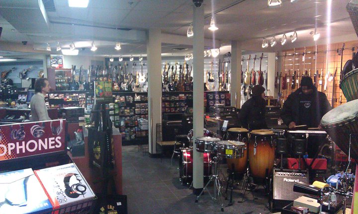 Long & McQuade Musical Instruments | 1717 Bedford Hwy, Bedford, NS B4A 3X1, Canada | Phone: (902) 496-6960
