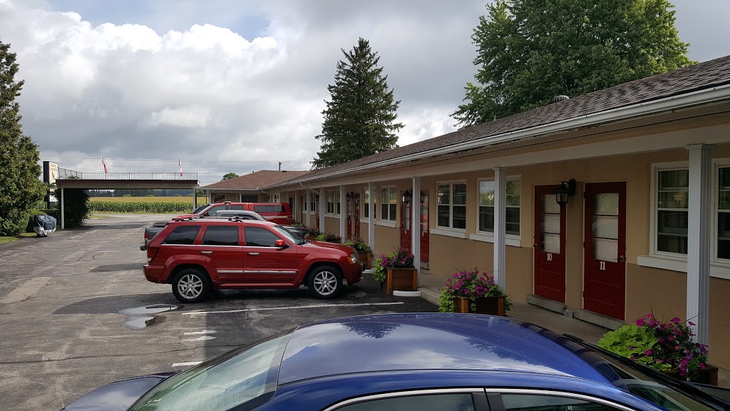 Cardinal Court Motel | 10401 Sunset Dr, St Thomas, ON N5P 3T2, Canada | Phone: (519) 633-0740