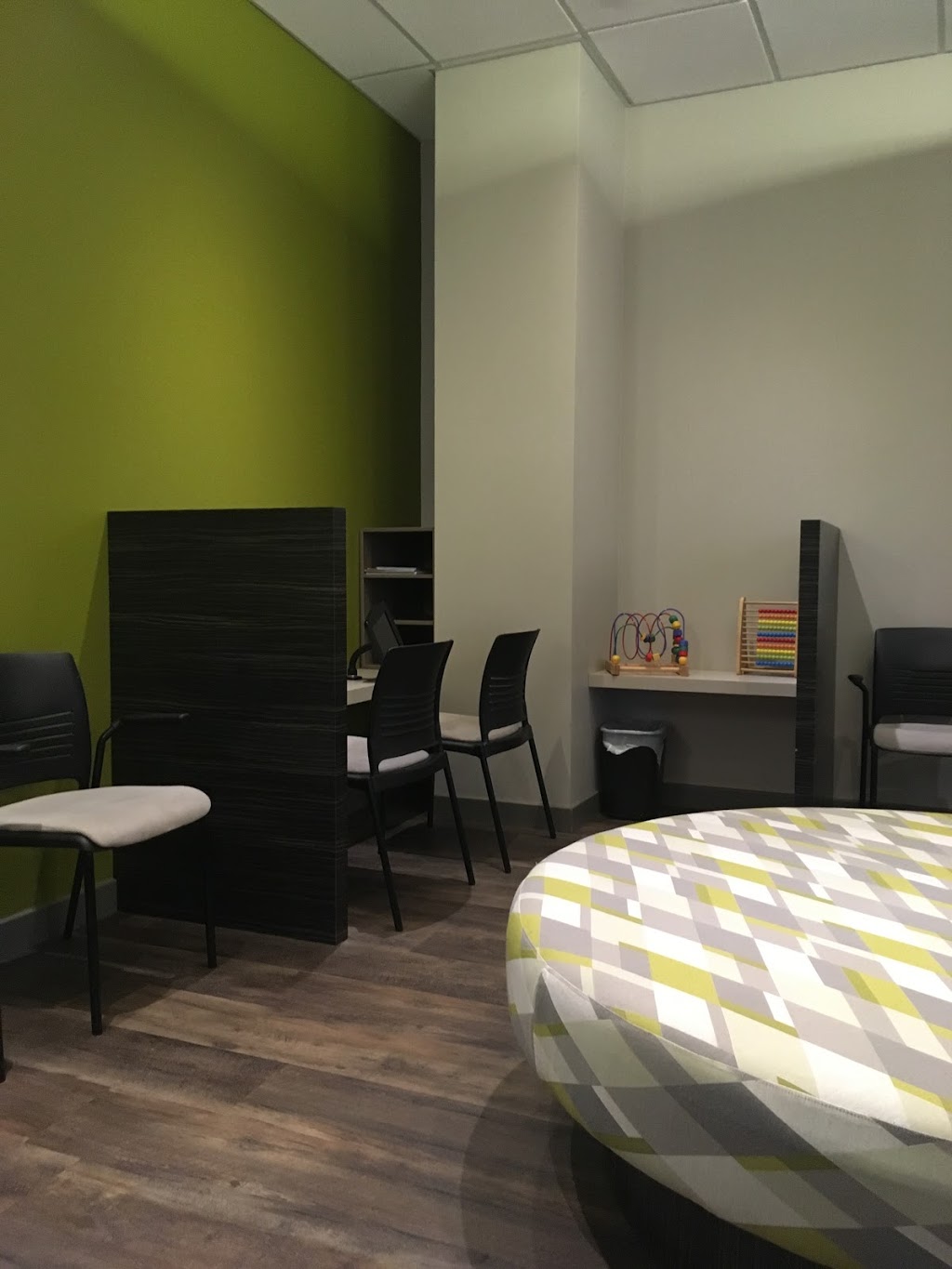 Centre Dentaire Familial Bui | 8005 Boulevard du Quartier #205, Brossard, QC J4Y 0N5, Canada | Phone: (450) 462-3368