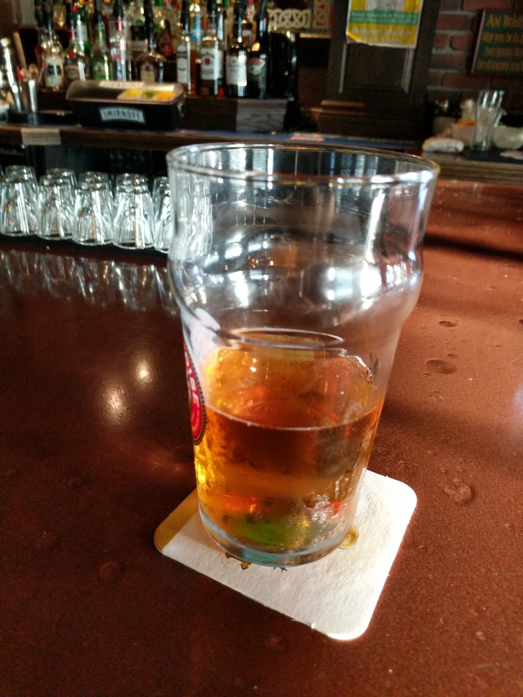 McKibbins Irish Pub | 3036 Boulevard de la Gare, Vaudreuil-Dorion, QC J7V 0H1, Canada | Phone: (450) 424-3000