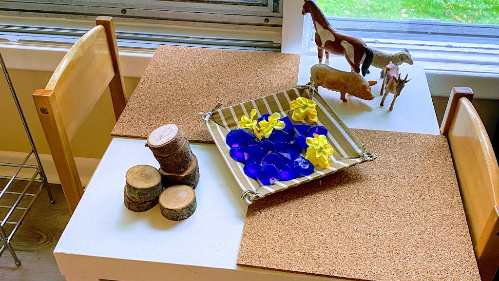 Emergent Inspirations Child Care | 33 Emmett St, Fonthill, ON L0S 1E0, Canada | Phone: (289) 821-0350